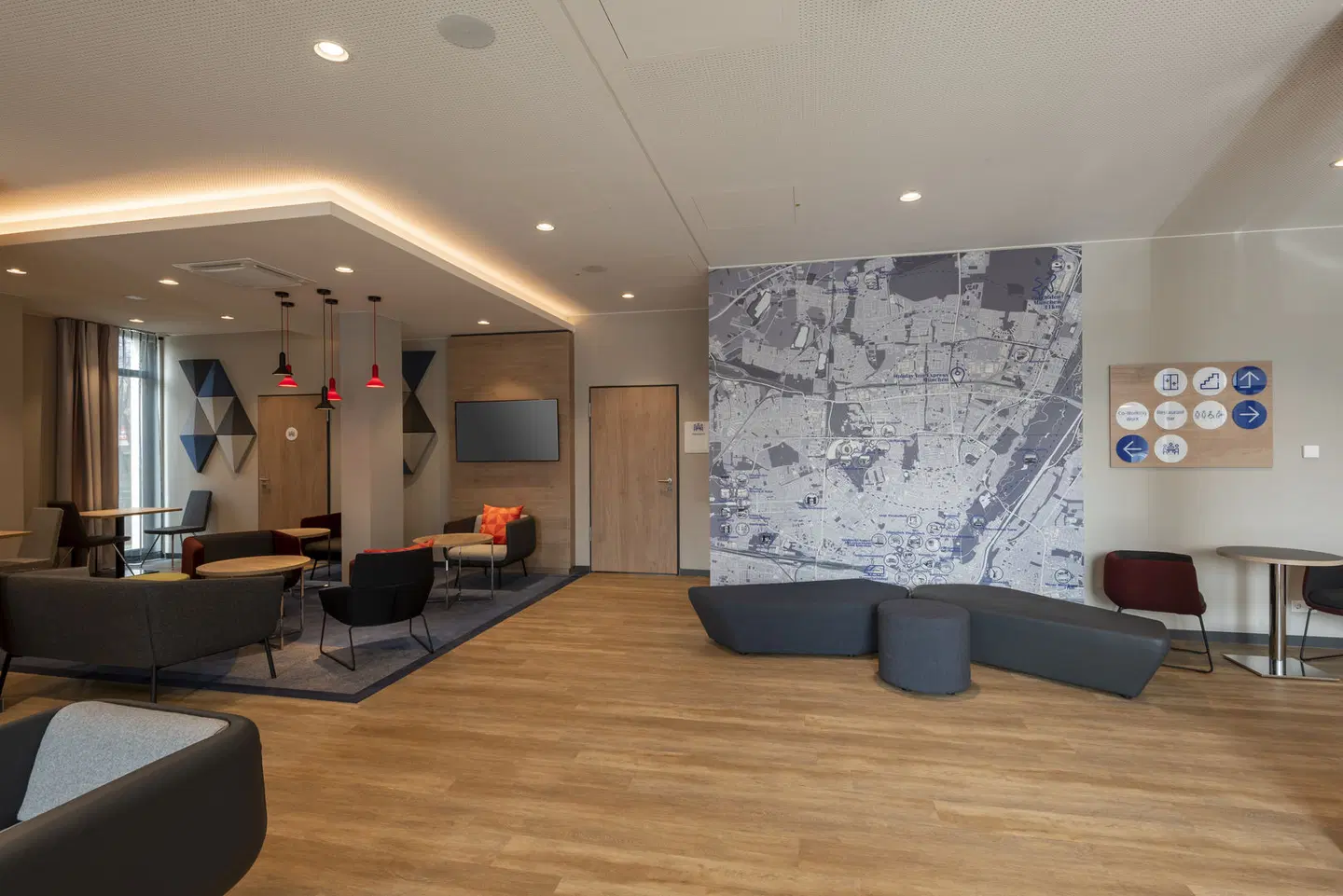 Holiday Inn Express Munich North by IHG SPORTS_AND_LEISURE