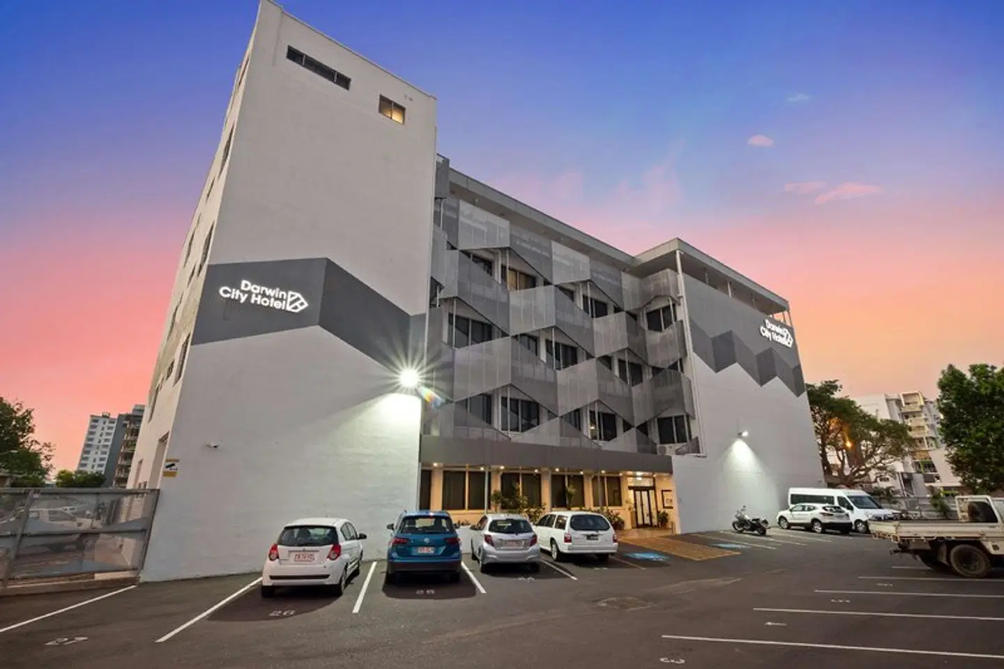 Darwin City Hotel EXTERIOR