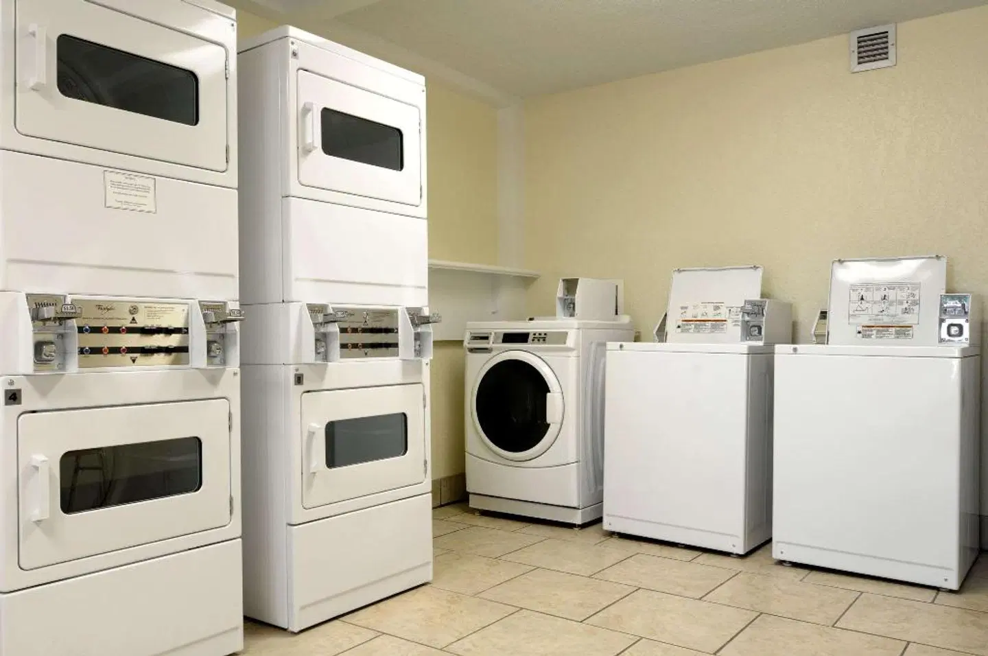 Baymont by Wyndham Macon I-75 ROOM_EXAMPLE