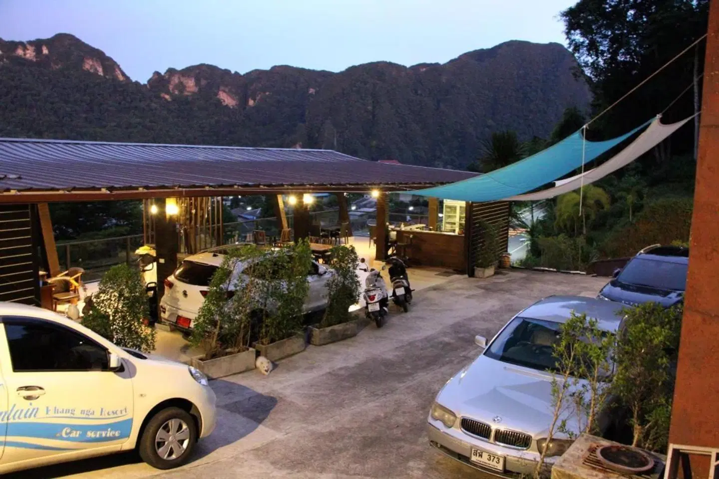 Blue Mountain Phangnga Resort Terrasse
