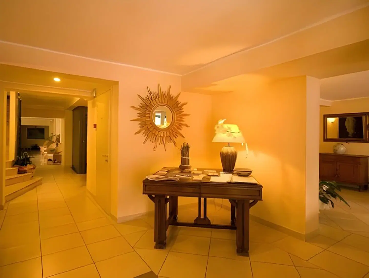 Ausonia ROOM_EXAMPLE