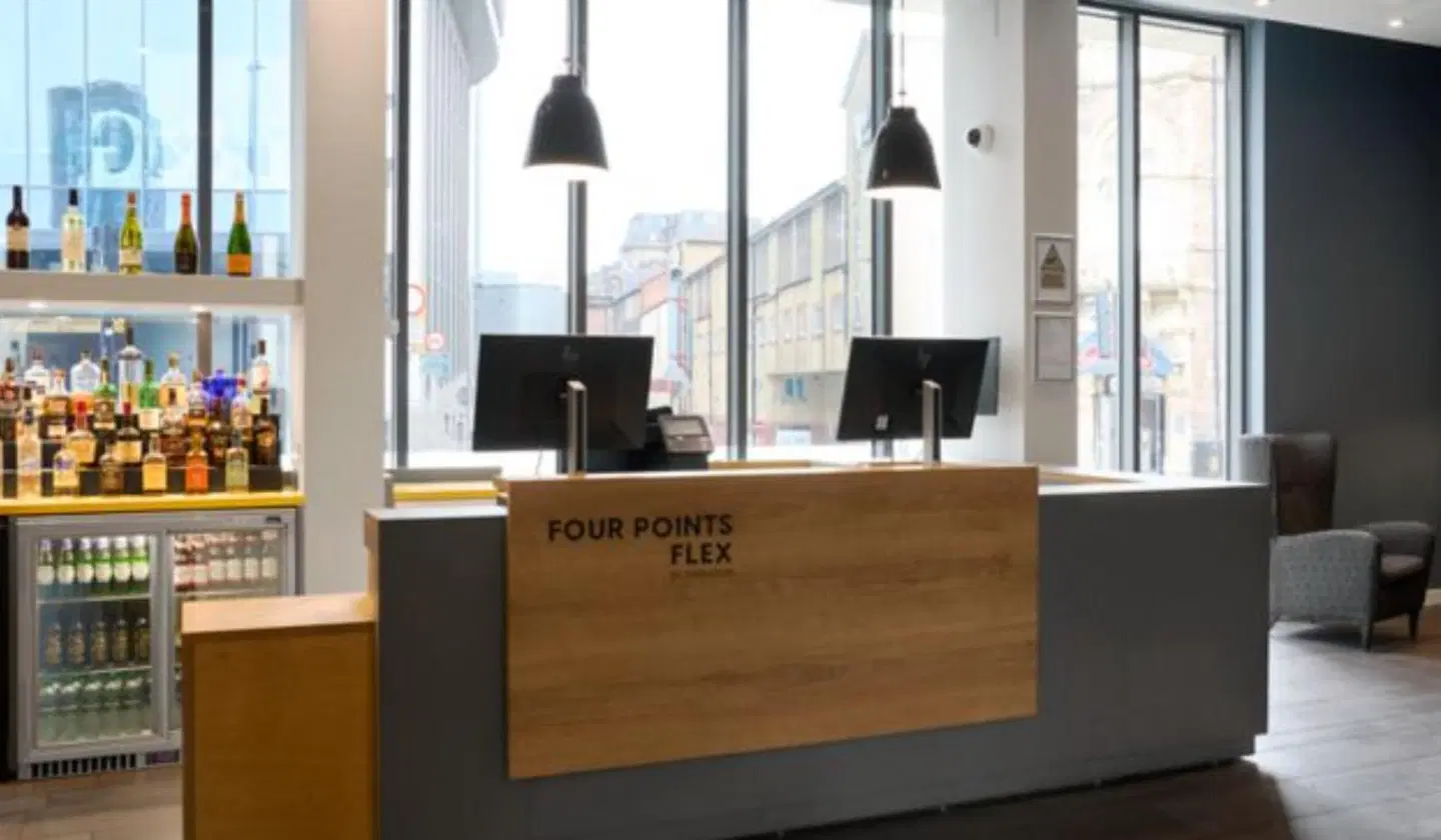 Four Points Flex by Sheraton Cardiff LOUNGE_LOBBY