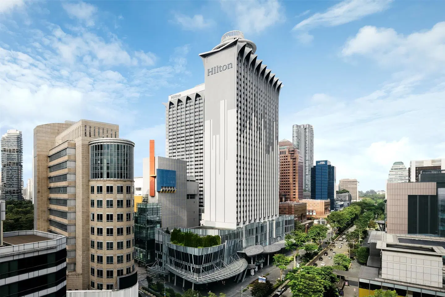 Hilton Singapore Orchard EXTERIOR