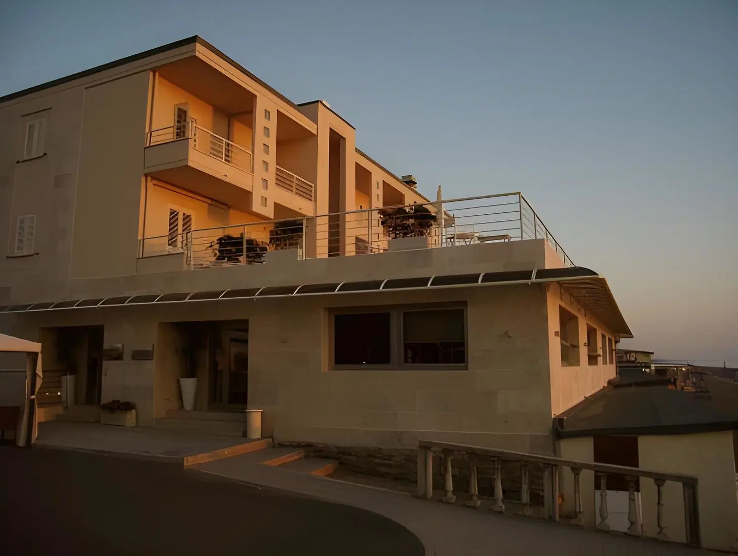 Alta La Vista EXTERIOR