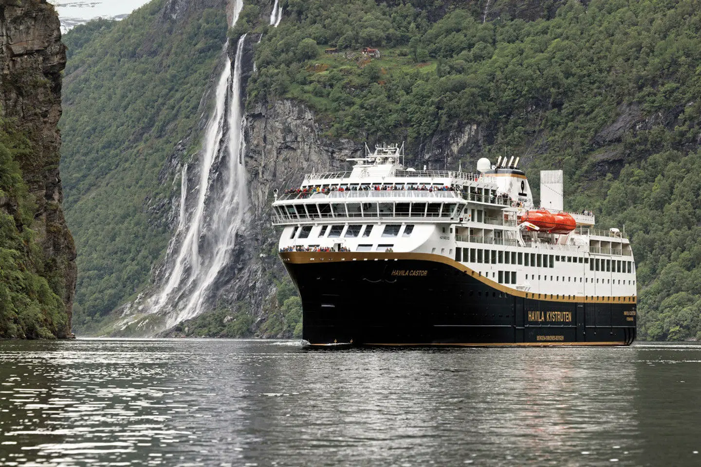 Havila Voyages Bergen-Kirkenes EXTERIOR