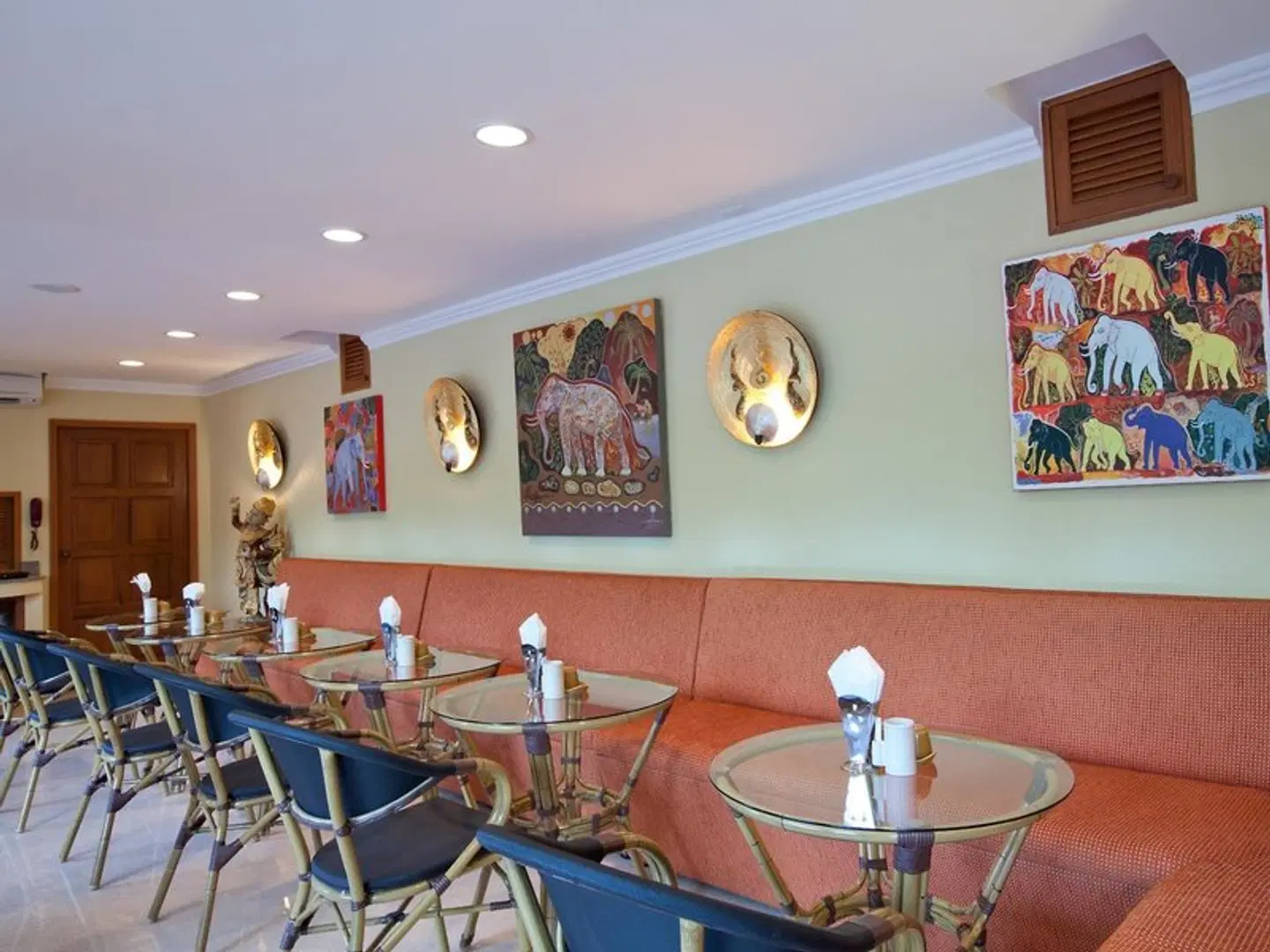 Baan Souy Resort Bar