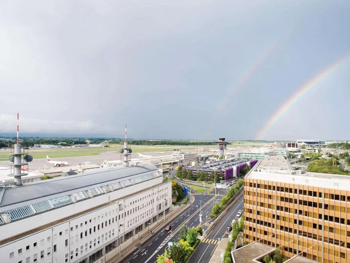 Mövenpick Hotel & Casino Geneva LANDSCAPE