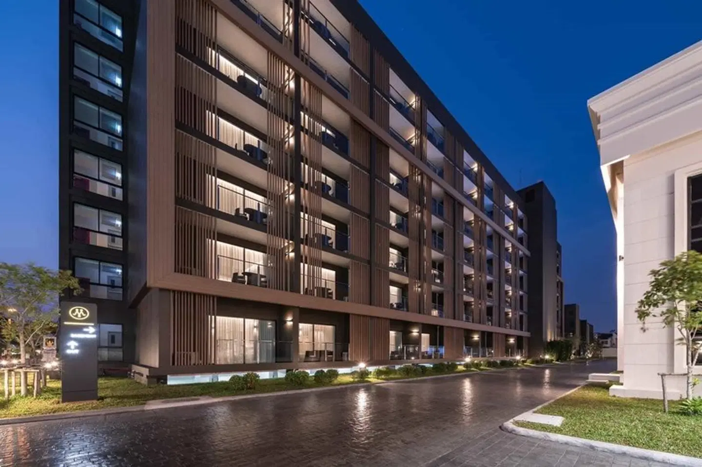 Mandarin Eastville, Pattaya EXTERIOR