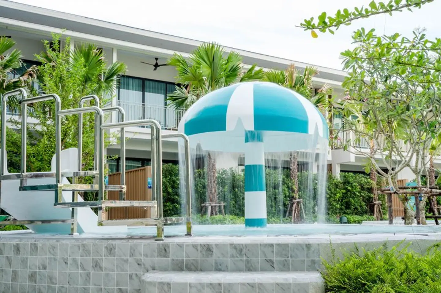 Infinity Aonang Krabi Hotel EXTERIOR