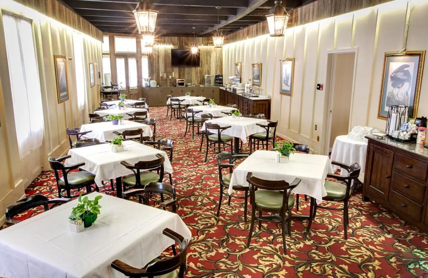 Dauphine Orleans Hotel Restaurant