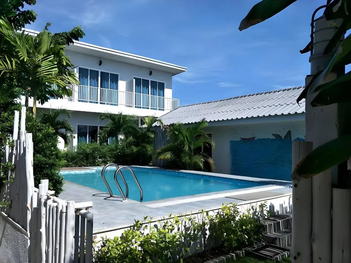 Sea Sand House Resort OUTDOOR_POOL