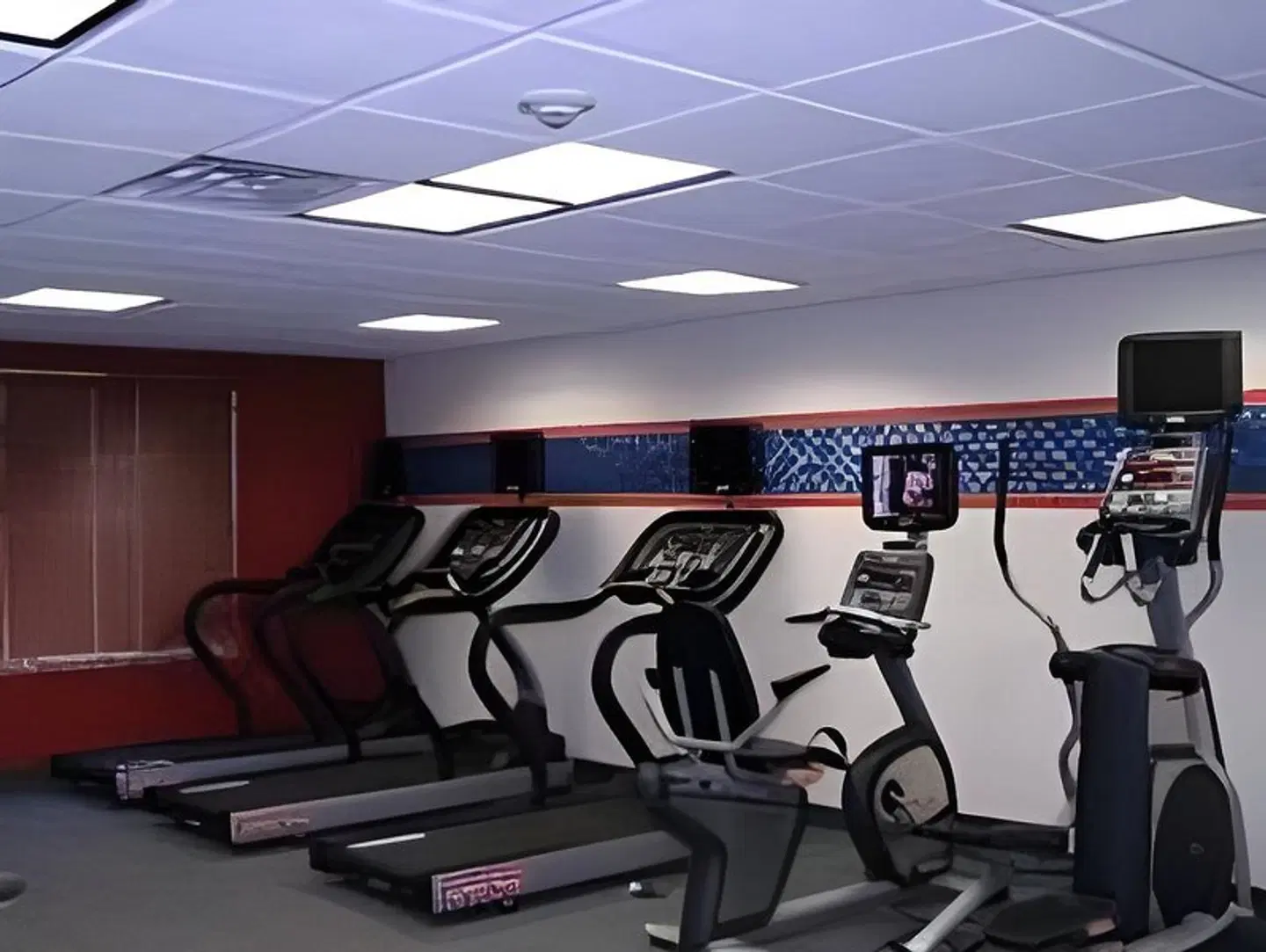 Hampton Inn & Suites Aberdeen SPORTS_AND_LEISURE