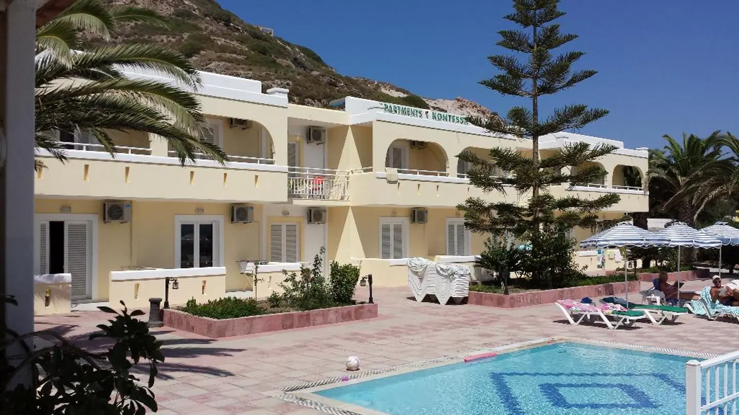 Kontessa Apartments EXTERIOR