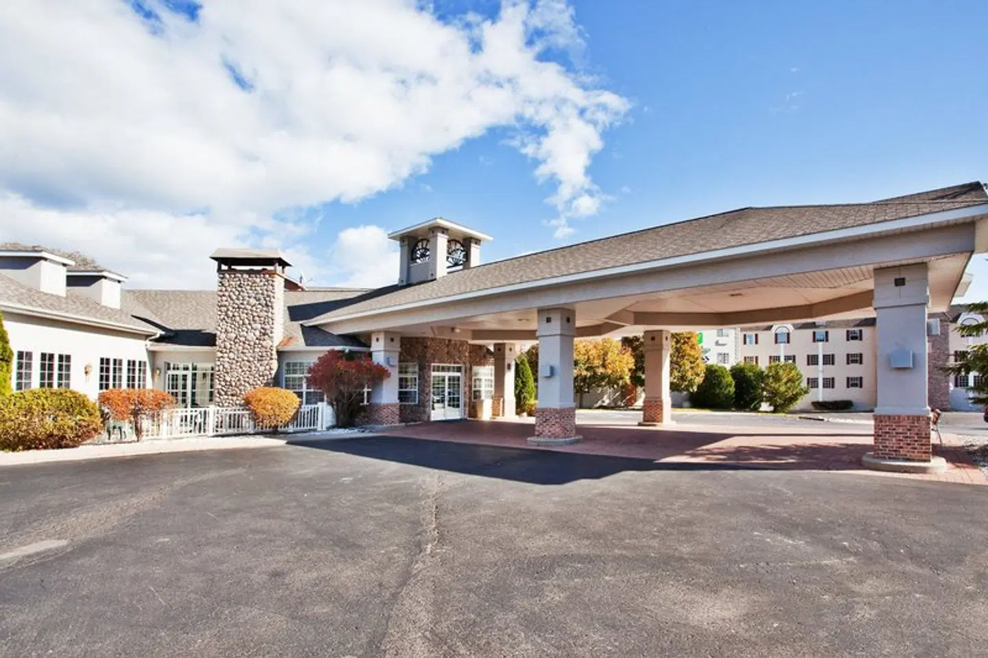 Holiday Inn Express St. Ignace-Lake Front by IHG EXTERIOR
