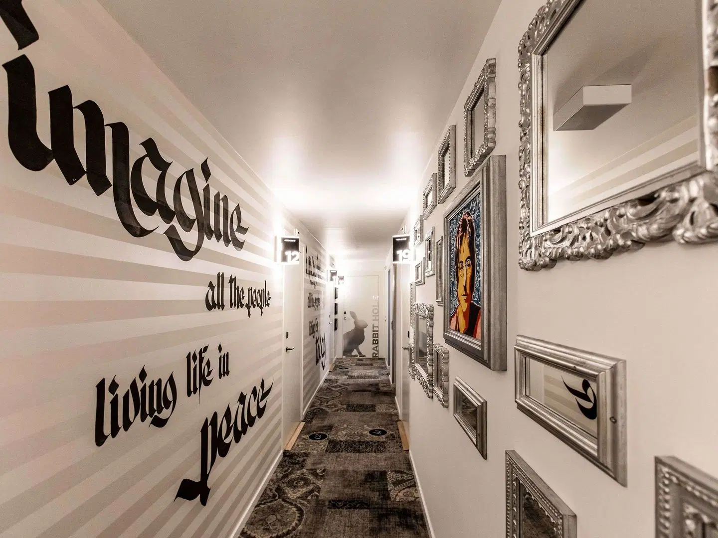 ibis Styles Lausanne Center MadHouse LOUNGE_LOBBY