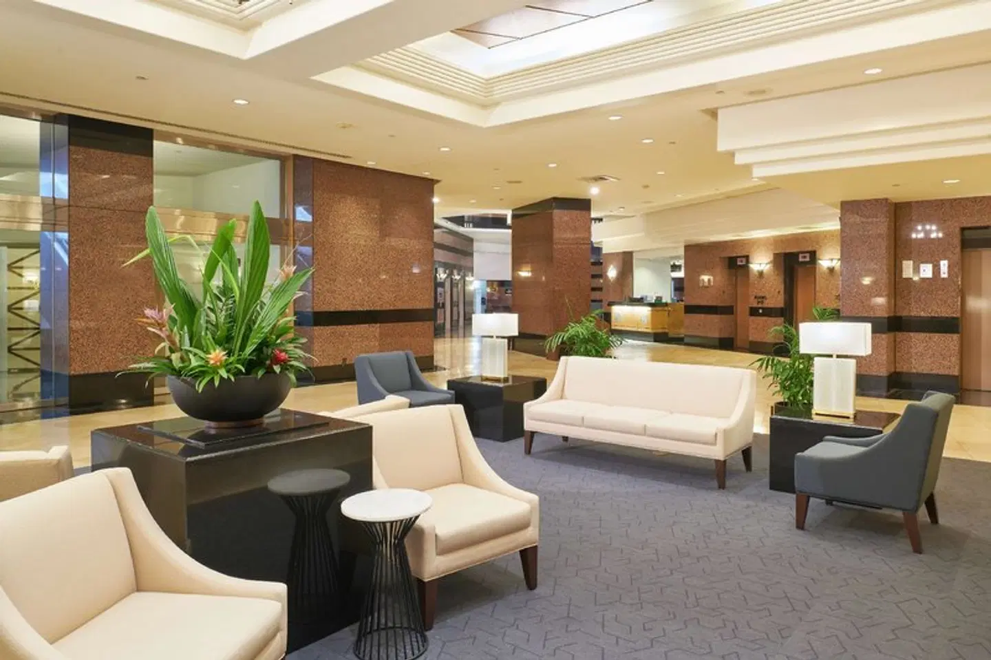 Aston at the Executive Centre Hotel LOUNGE_LOBBY