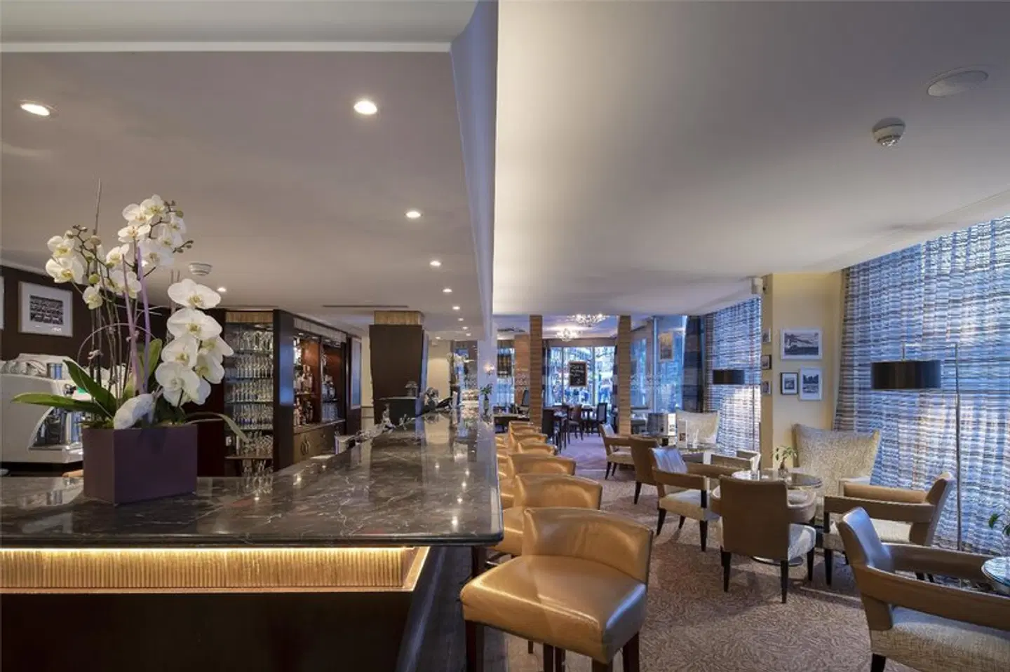 Warwick Geneva LOUNGE_LOBBY