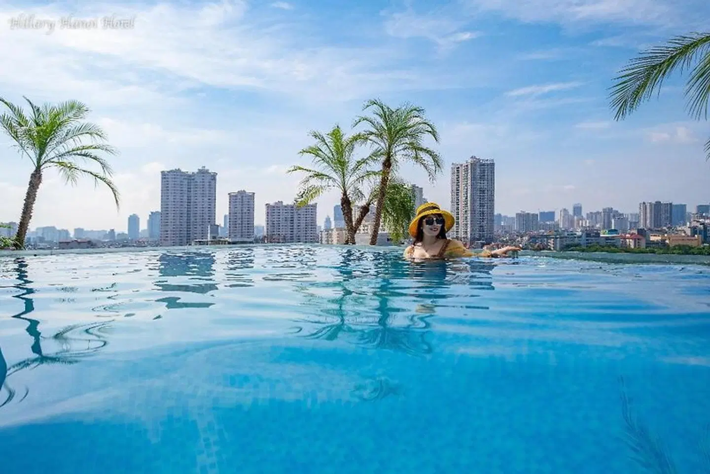Hillary Hanoi Hotel OUTDOOR_POOL