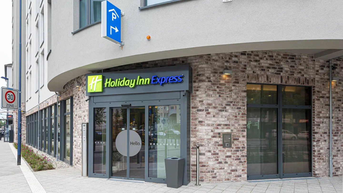 Holiday Inn Express Offenbach, an IHG Hotel EXTERIOR