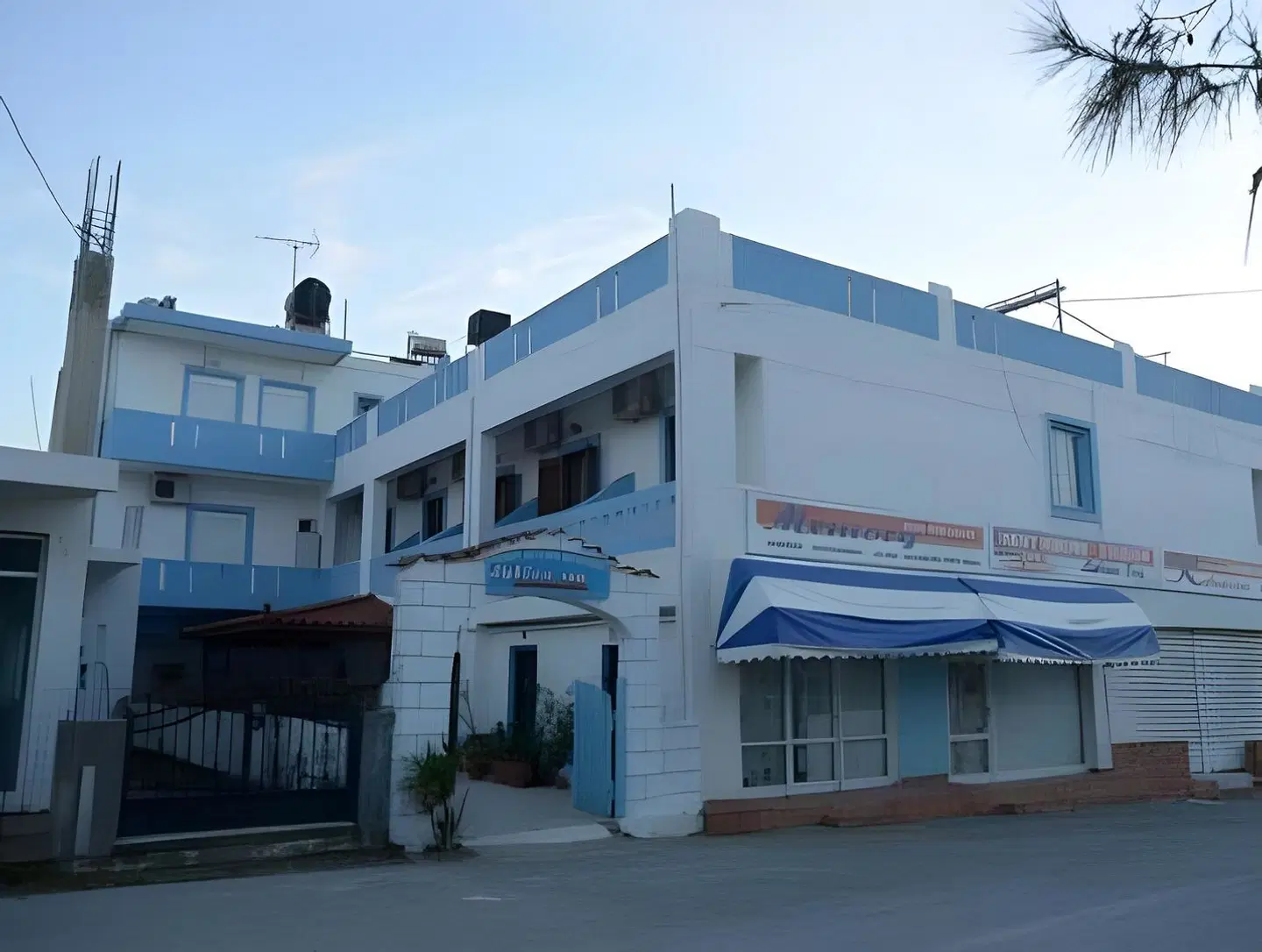 Lybian Sea EXTERIOR