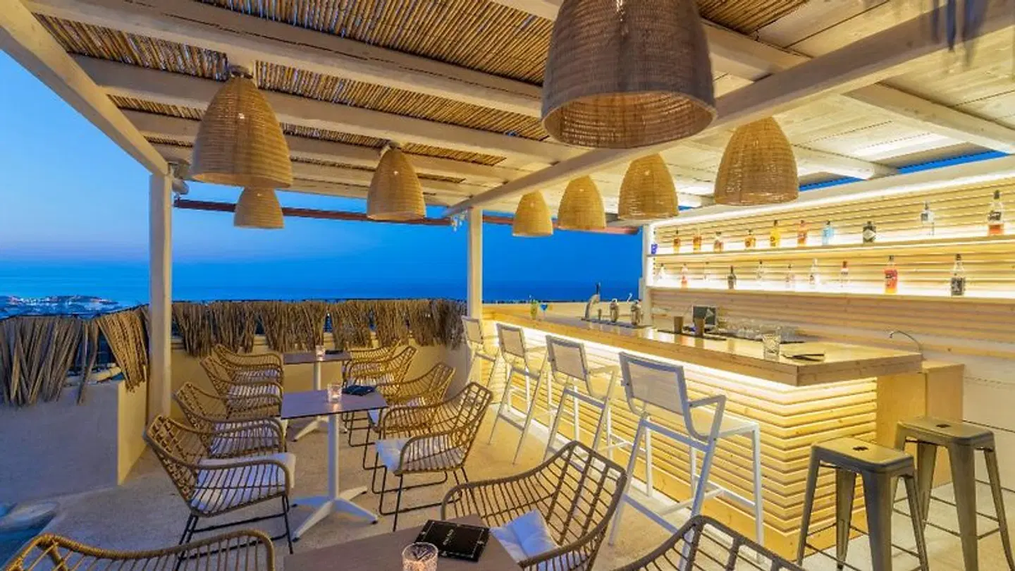 Villa Elite Bar