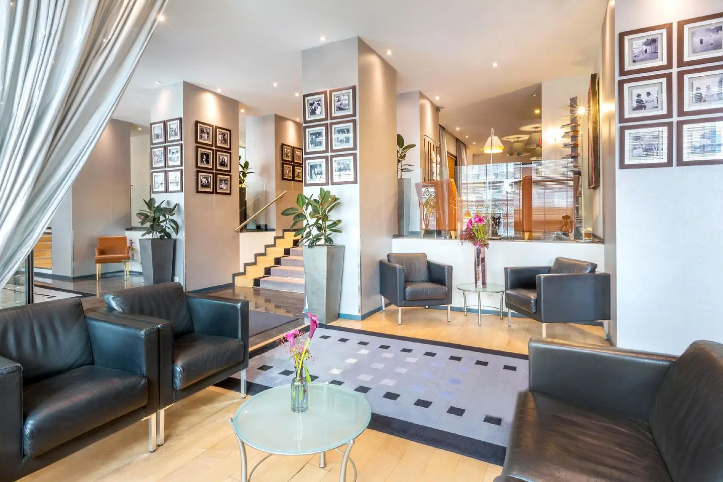 Auteuil Bar