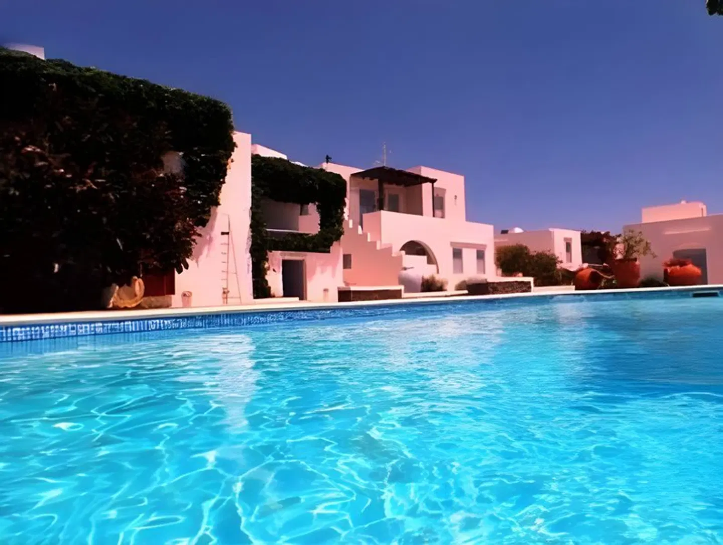 Petali Village Hotel OUTDOOR_POOL