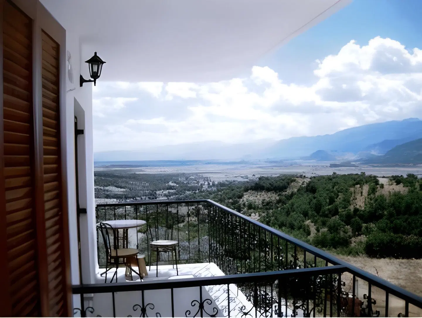 Guesthouse Arsenis Terrasse