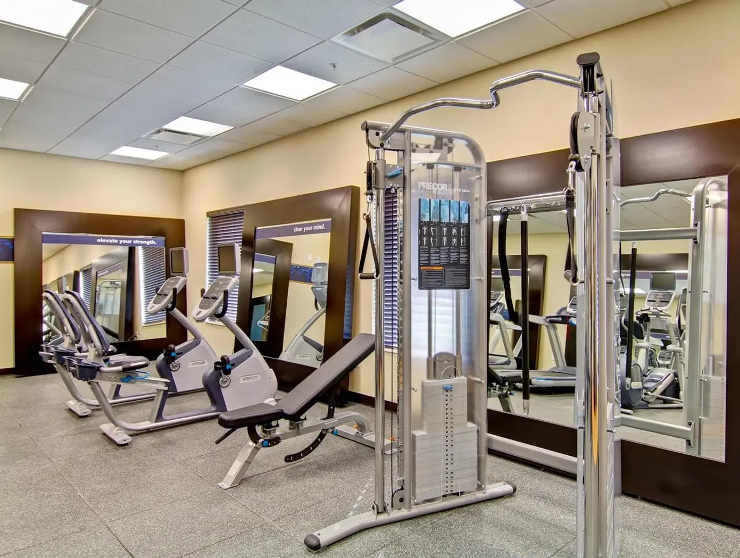 Hampton Inn & Suites Detroit/Troy SPORTS_AND_LEISURE