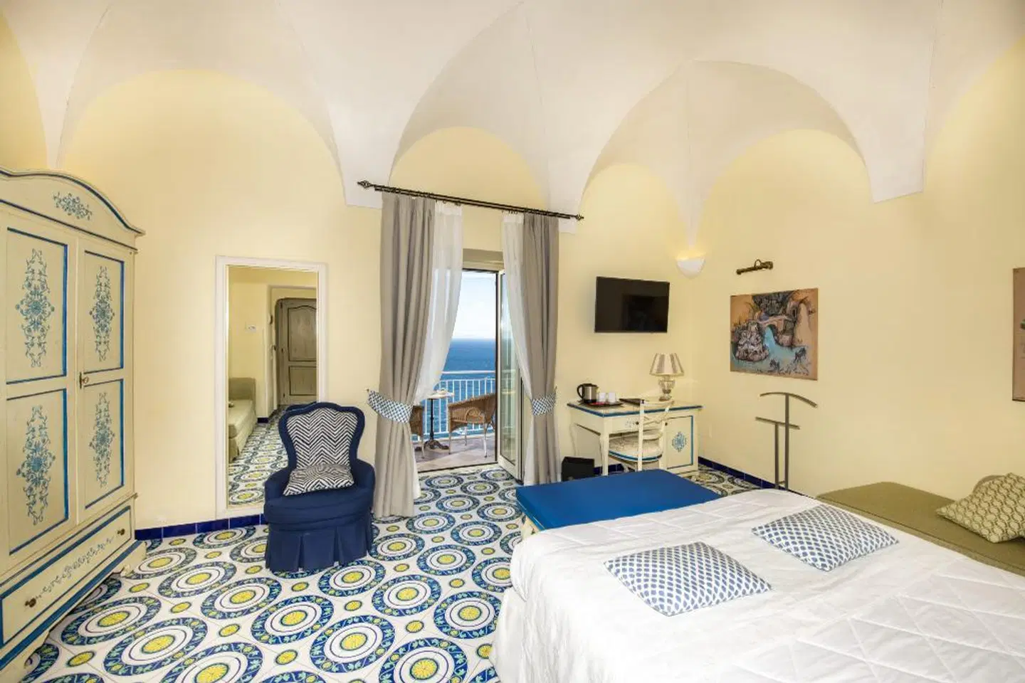 Margherita ROOM_EXAMPLE
