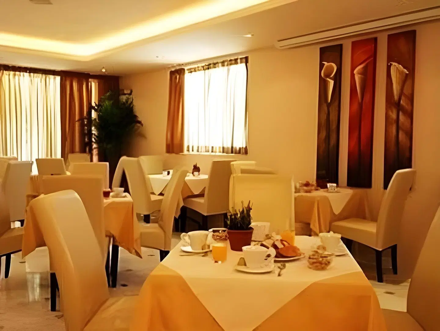 Venus Hotel Restaurant