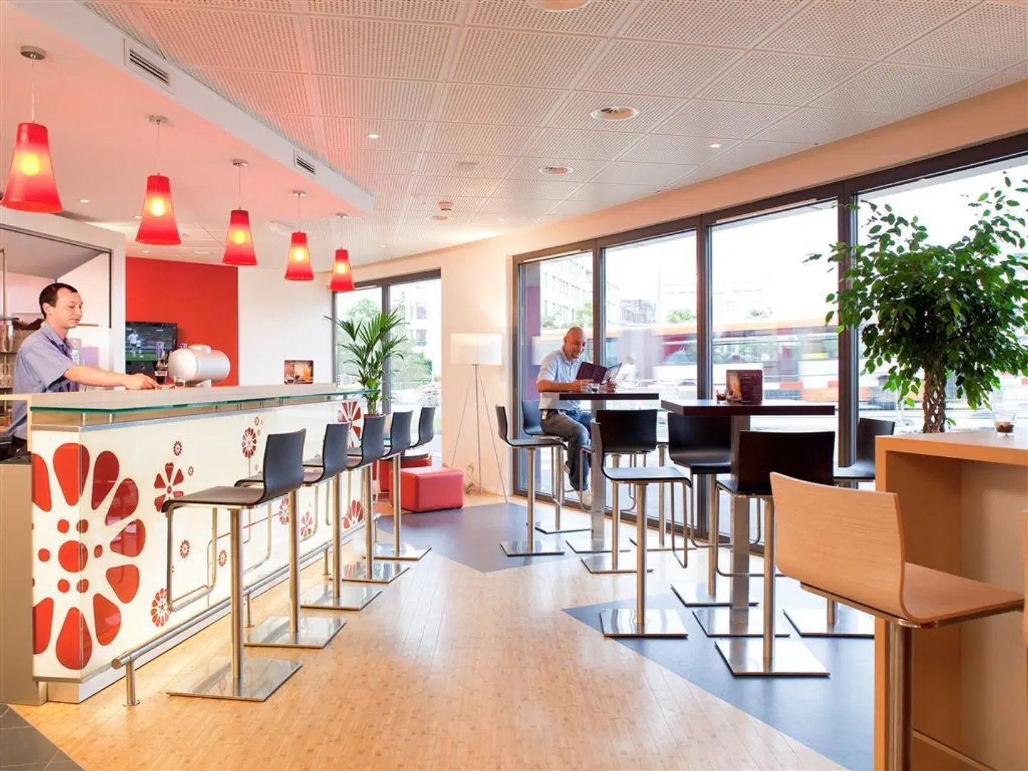 ibis Geneve Petit Lancy Bar