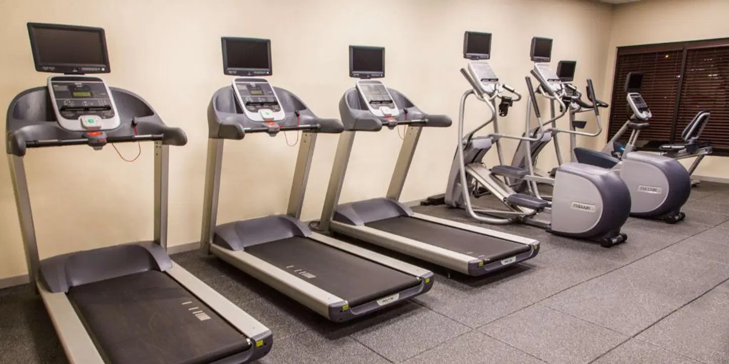 Hampton Inn & Suites Nashville-Airport SPORTS_AND_LEISURE