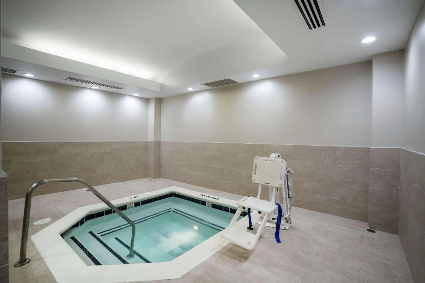 Embassy Suites by Hilton Nashville - at Vanderbilt HEALTH_BEAUTY