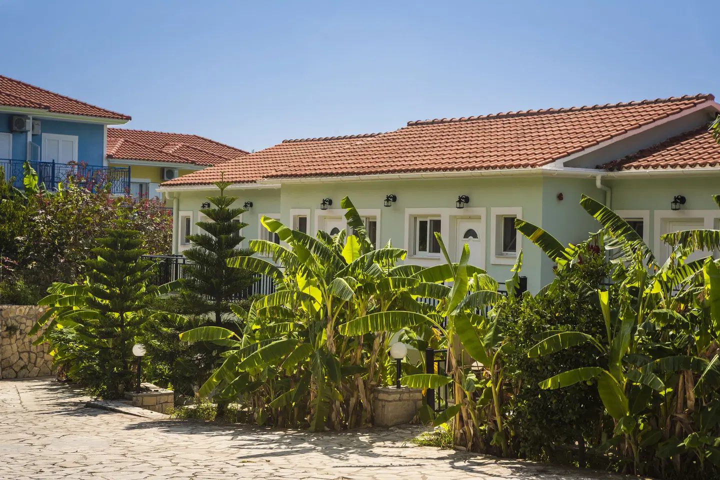 Stefanos Studios EXTERIOR