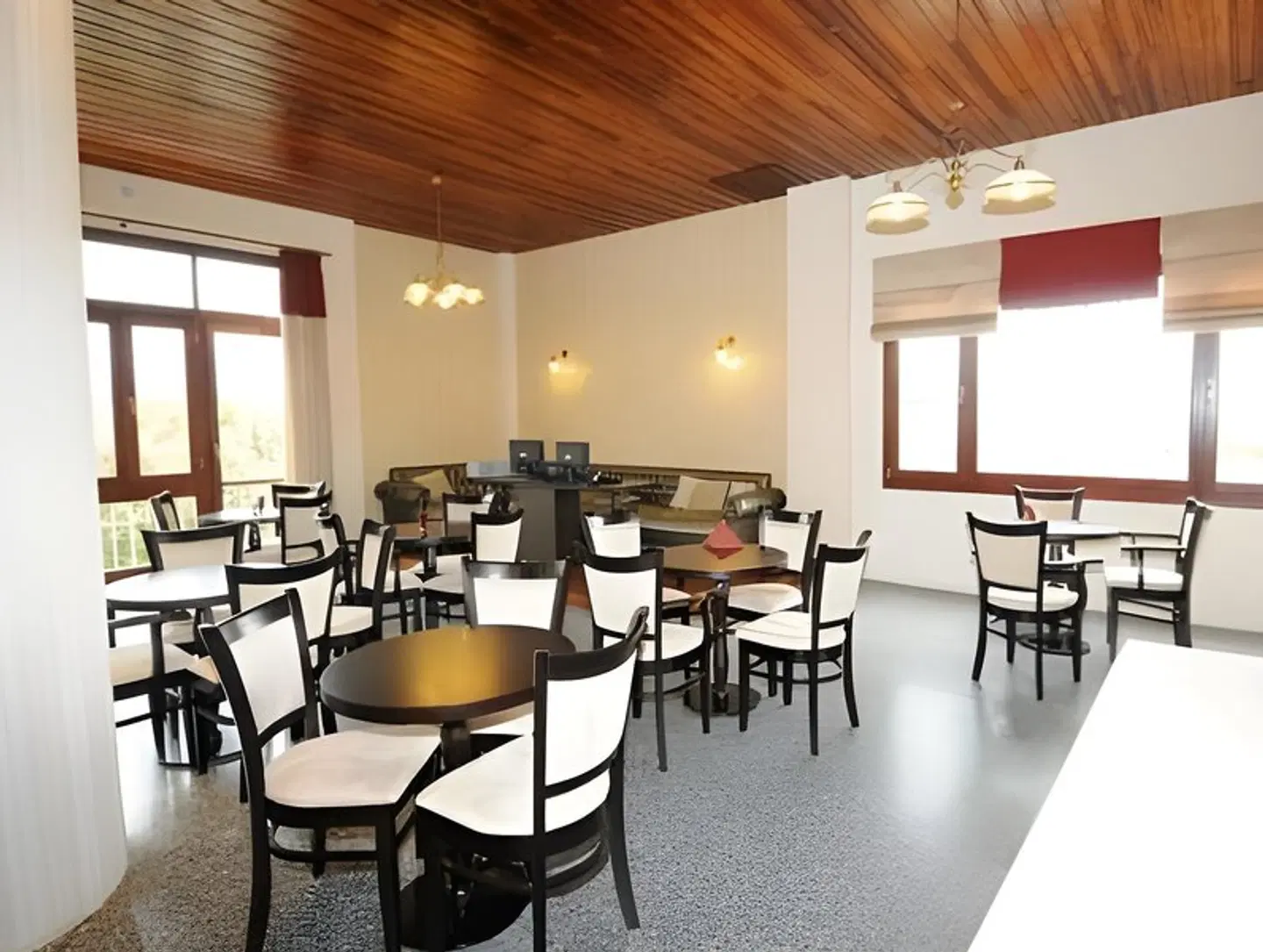 Byzantion Hotel Restaurant