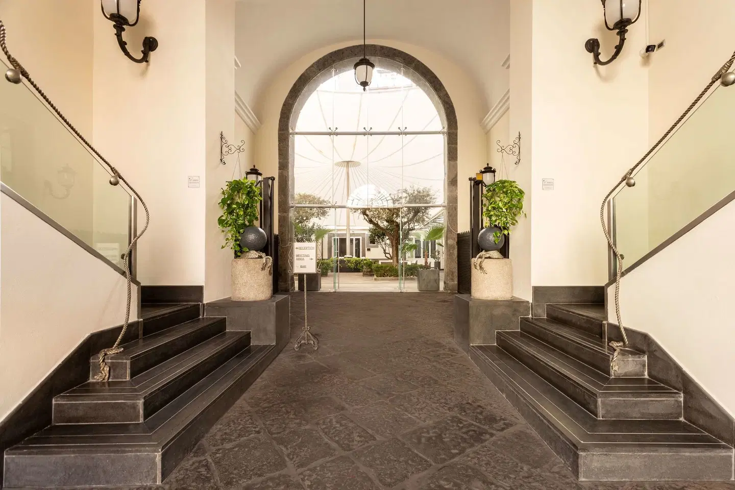 Palazzo Caracciolo Napoli - MGallery LOUNGE_LOBBY