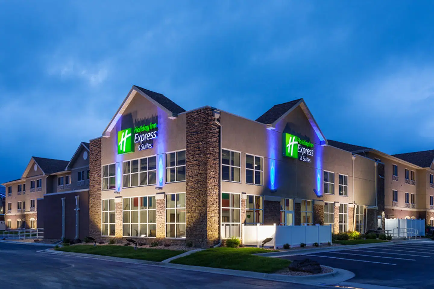 Holiday Inn Express & Suites Rapid City I-90 by IHG EXTERIOR