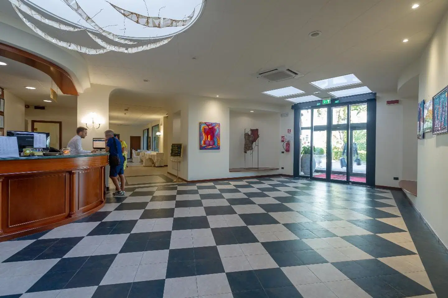 Mamiani LOUNGE_LOBBY
