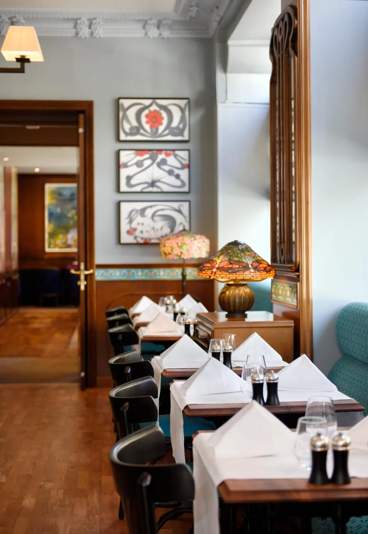 Tiffany Restaurant