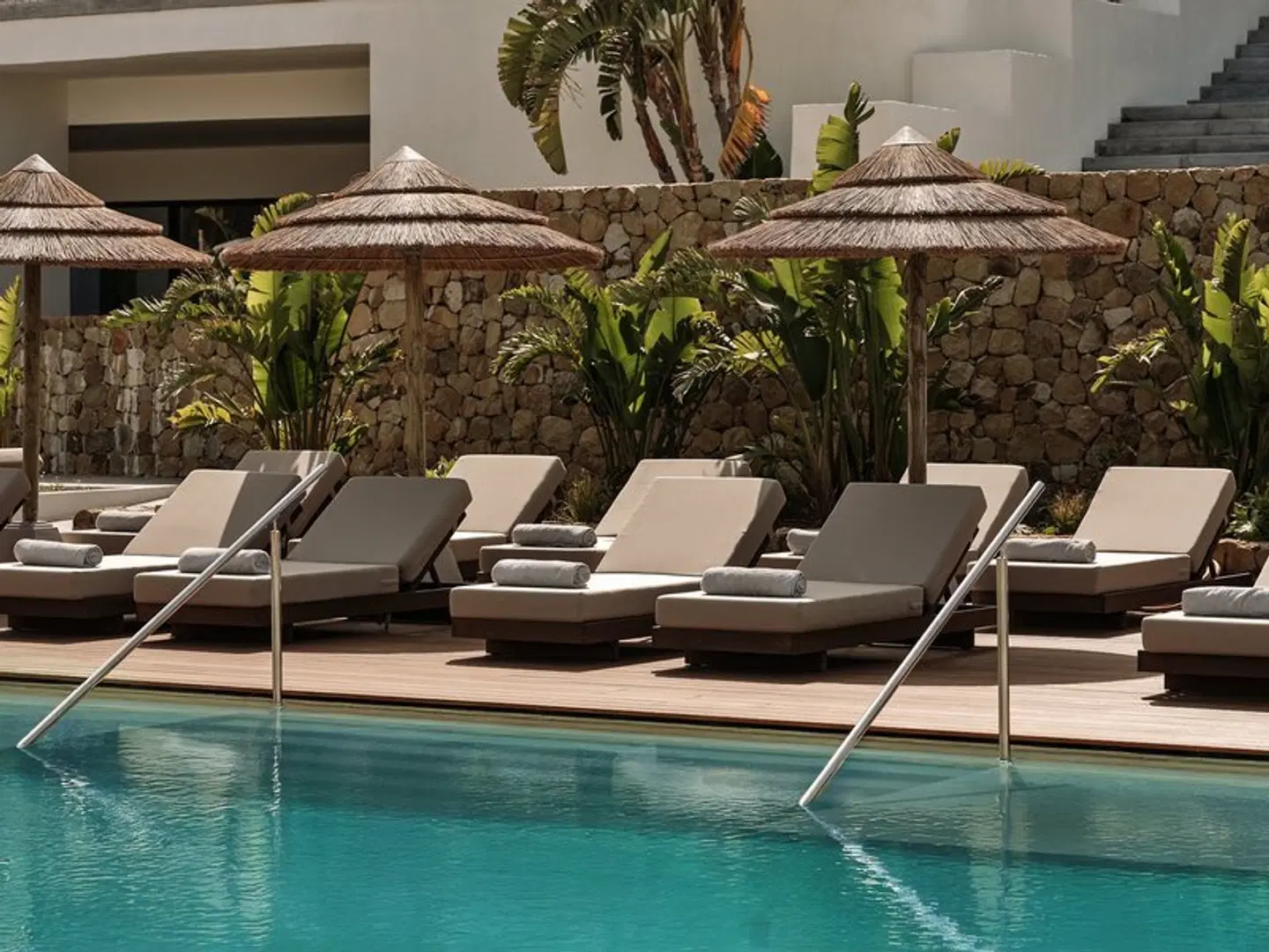 OKU Andalusia OUTDOOR_POOL