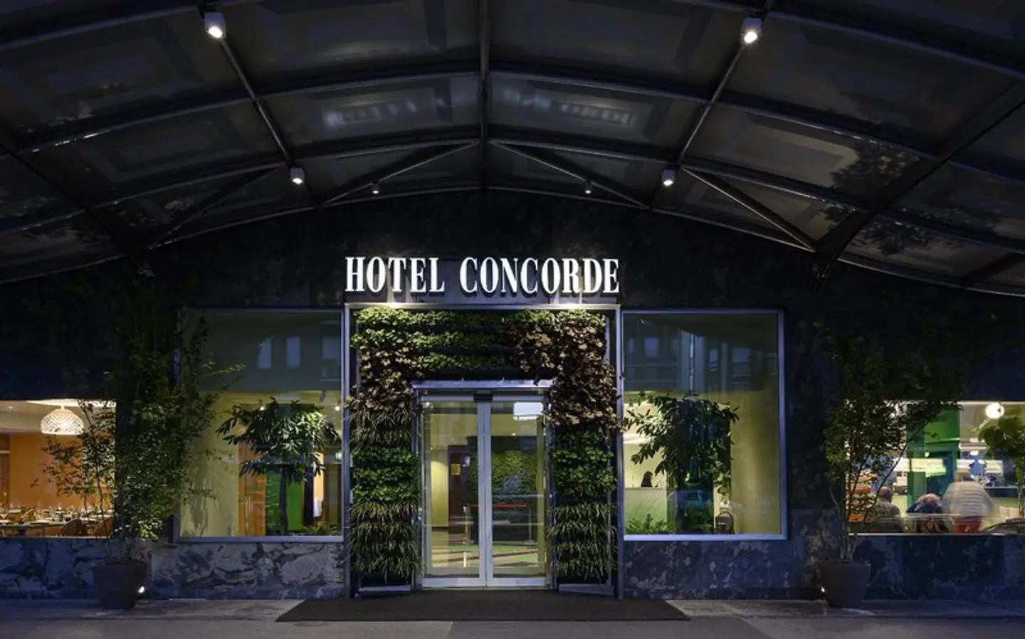 Hotel Concorde EXTERIOR