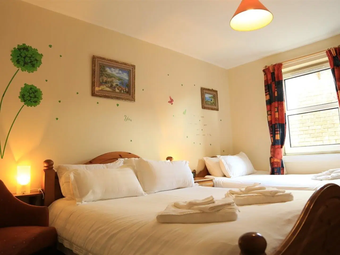 Twin Lions Hotel ROOM_EXAMPLE