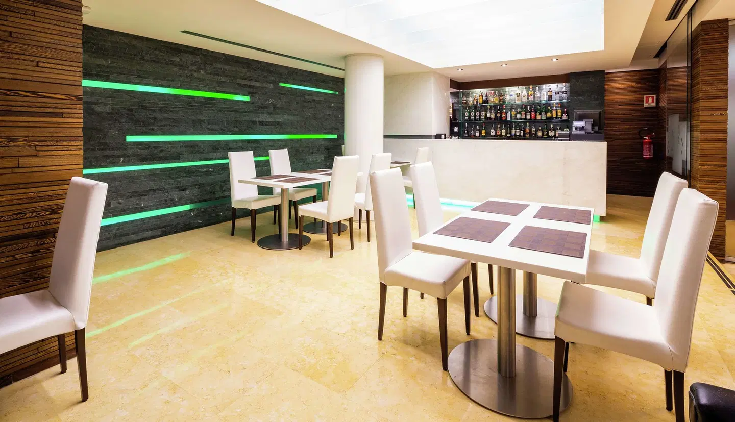 Hilton Garden Inn Rome Claridge Bar