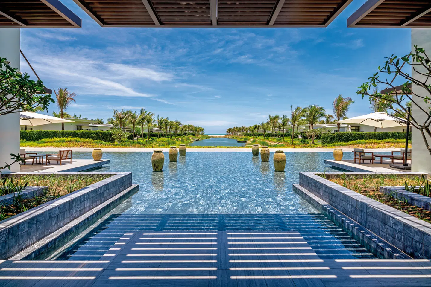 Meliá Ho Tram Beach Resort OUTDOOR_POOL