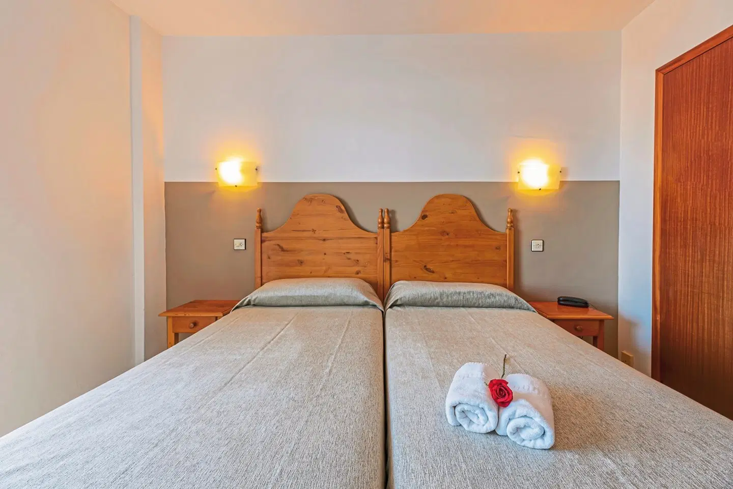 Aparthotel Xon's Platja ROOM_EXAMPLE
