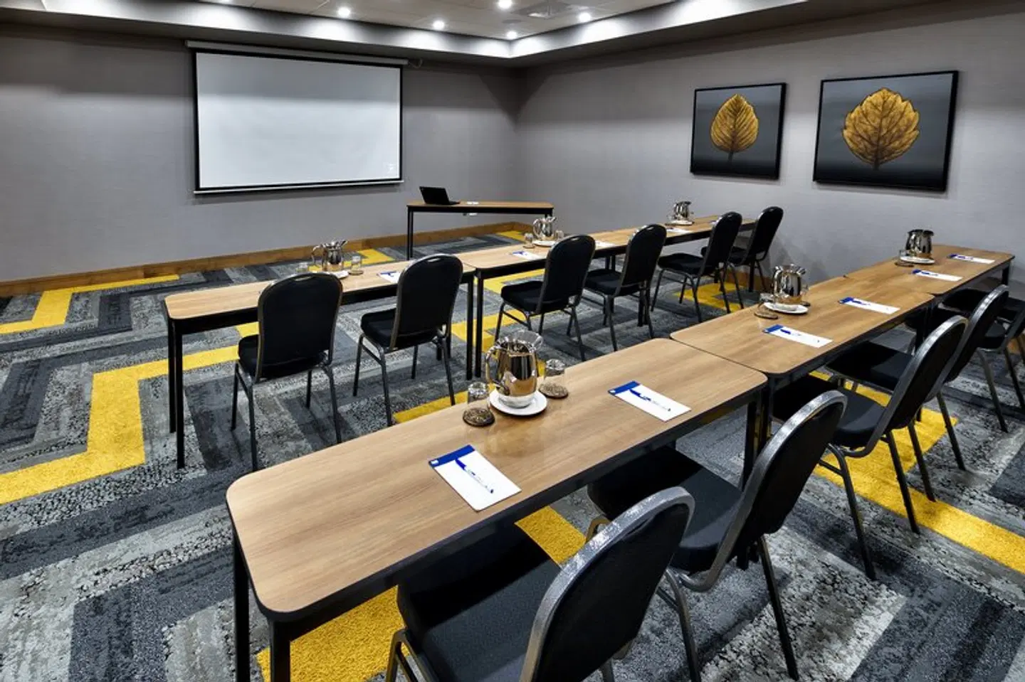 Holiday Inn Express & Suites Trois-Rivieres Ouest by IHG CONFERENCE