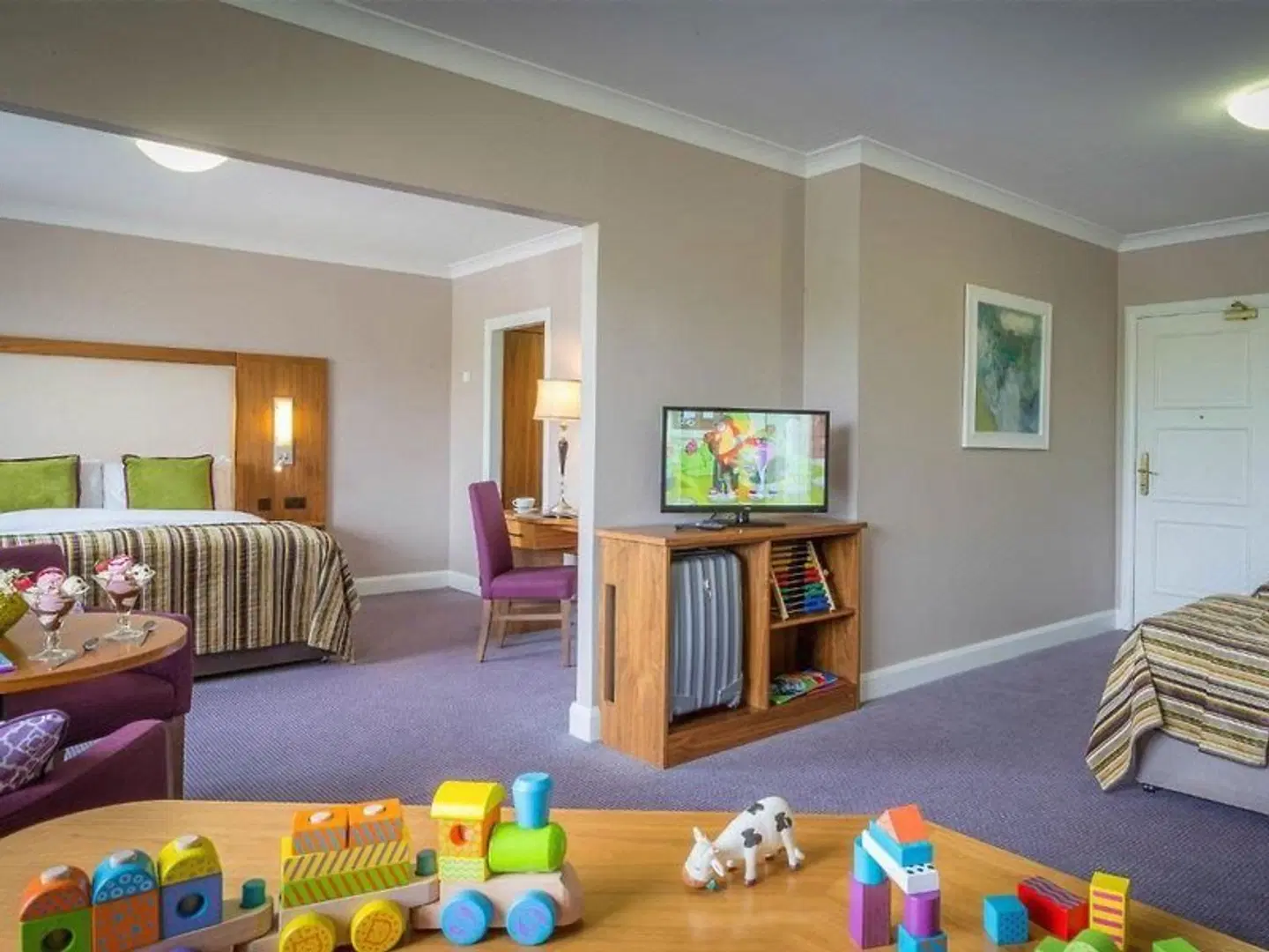 Charleville Park ROOM_EXAMPLE