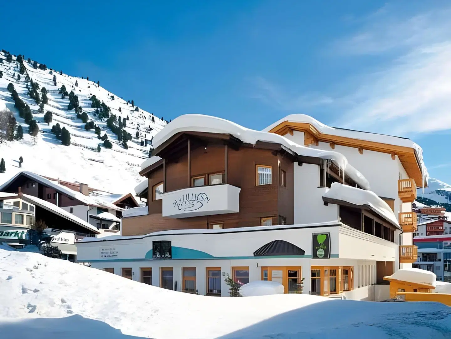 Hotel Mathiesn EXTERIOR