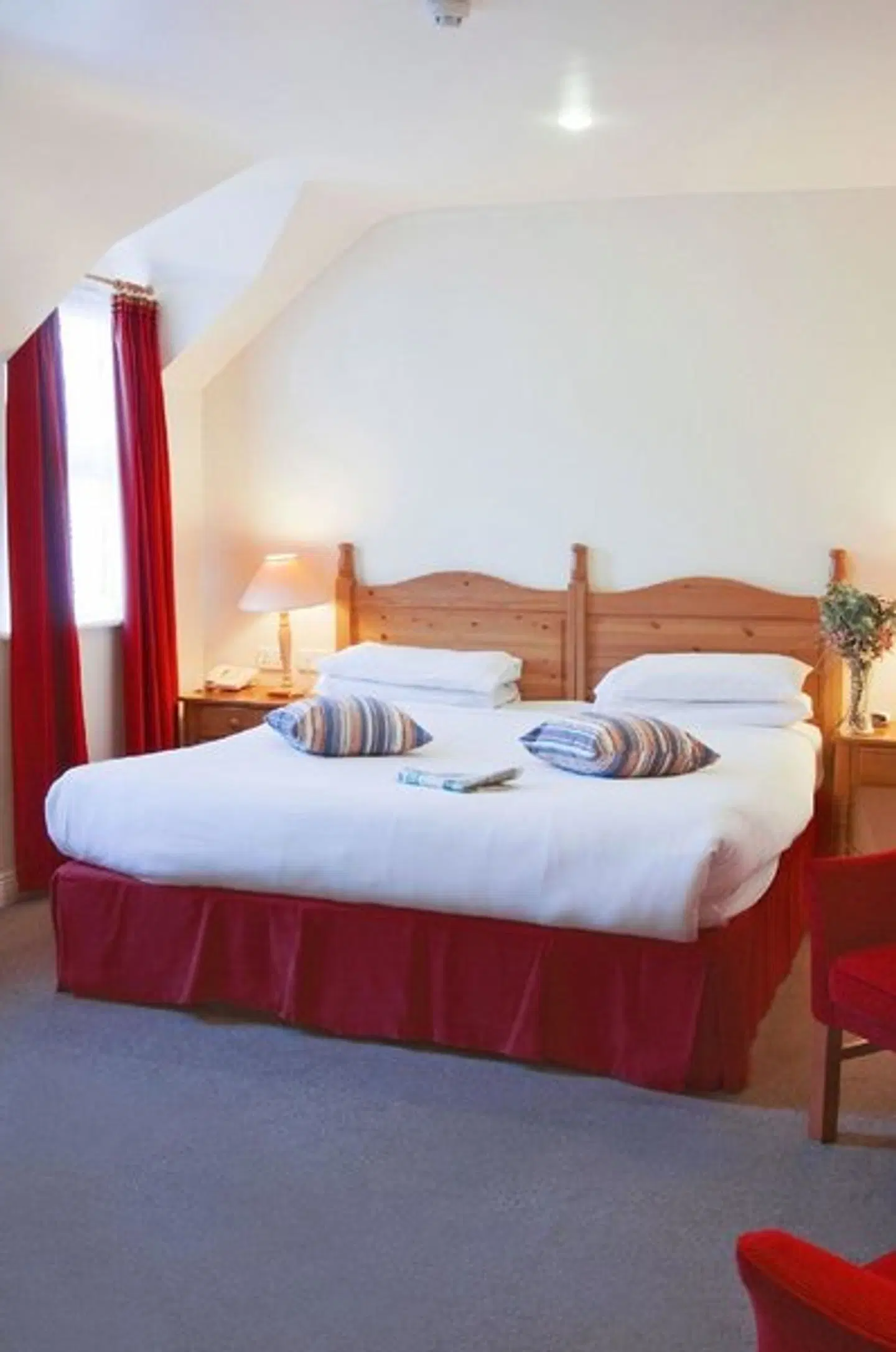 Casey's of Baltimore ROOM_EXAMPLE